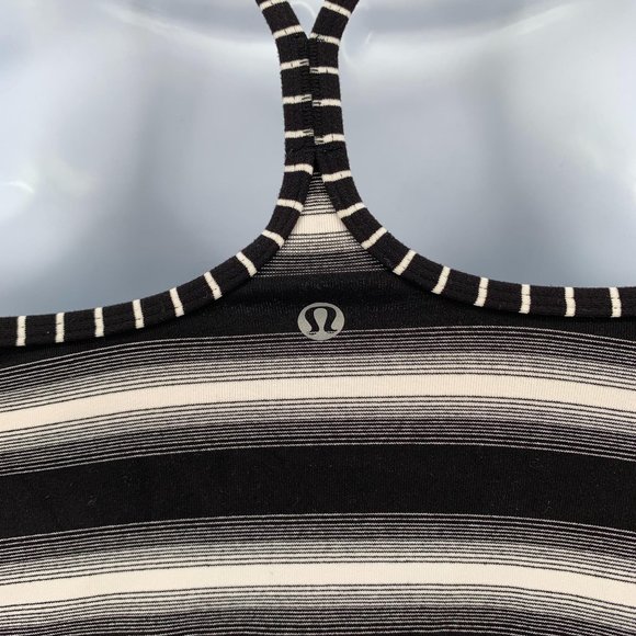 Lululemon Women's Power Y Luon Capilano Stripe Black White Tank Size 4 - Picture 3 of 3